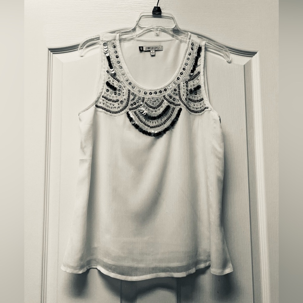 Jennifer Lopez Sleeveless Blouse